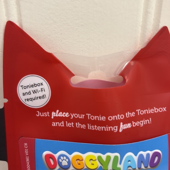 Tonies Doggyland Bow Wizzle - Picture 9 of 12